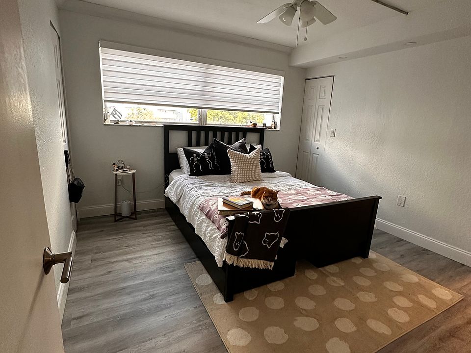 1st image of 9373 Fontainebleau Blvd #29A