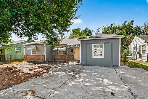 10106 Sierra Dr Photo 1