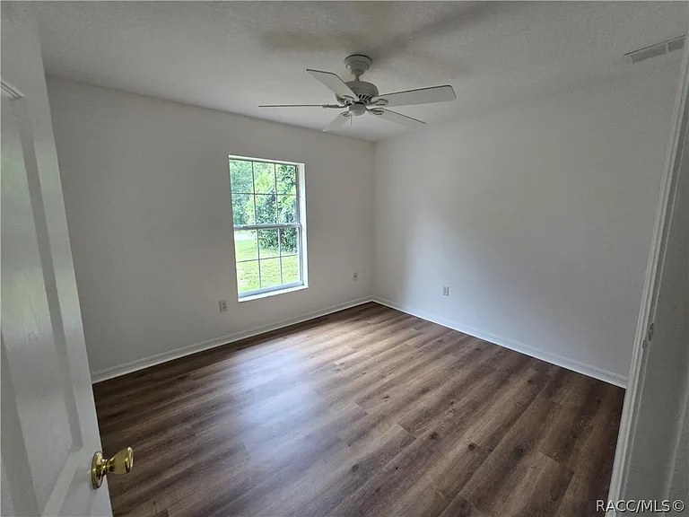 292 N Fitzpatrick Ave — Photo 15