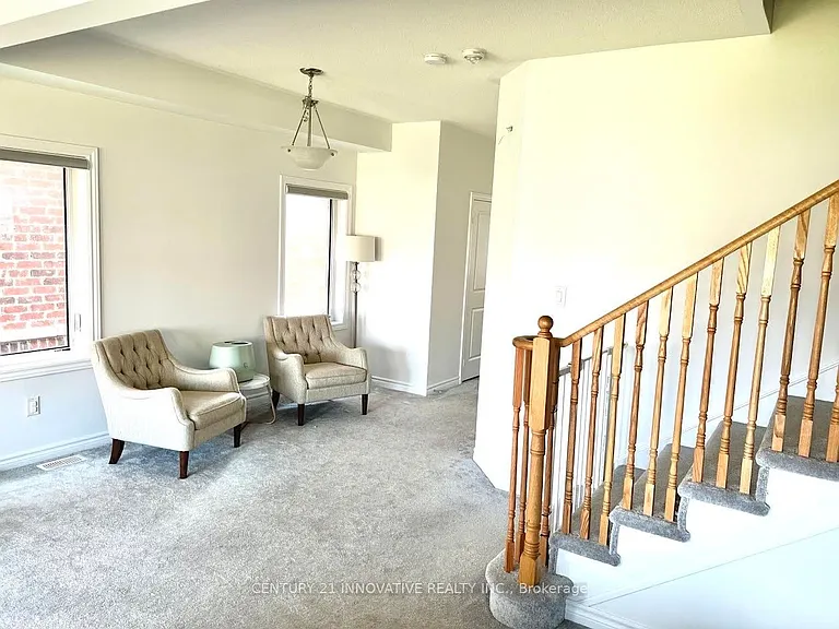 177 Seeley Ave — Photo 5