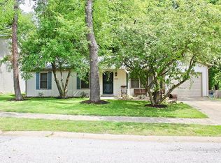 1904 Muny Vista Ct, Alton, IL 62002