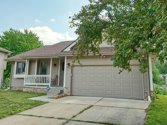 2nd image of 12667 Grand Ave