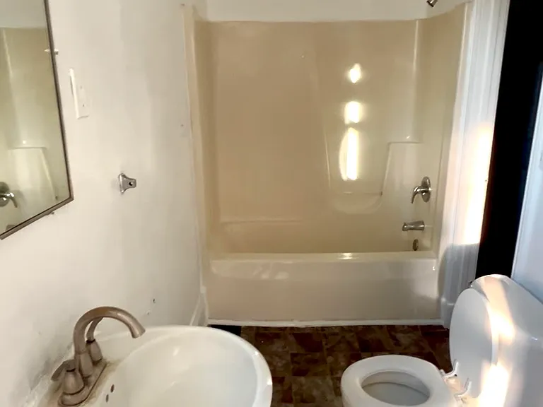 748 Monroe St #1 — Photo 10