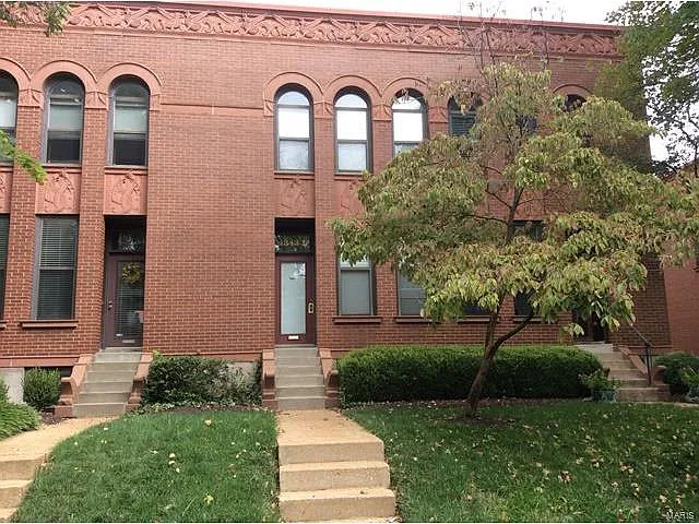 4343B Laclede Ave photo 1