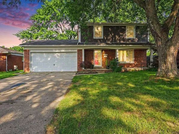 33857 Groth Dr, Sterling Heights, MI 48312