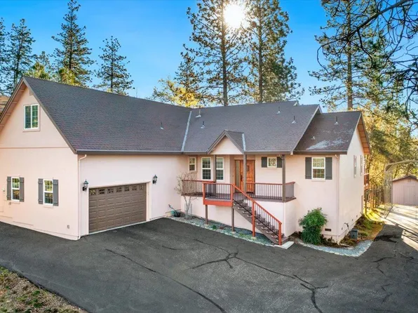 16931 Oscar Dr, Grass Valley, CA 95949