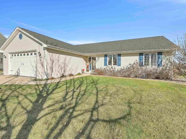 2393 Daytona Speedway, De Pere, WI 54115