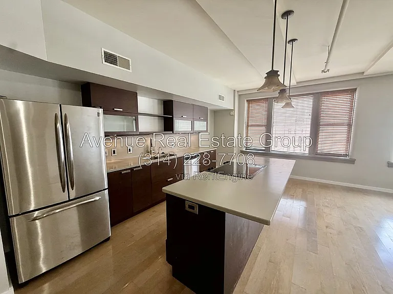 915 Olive St #1104 — Photo 3