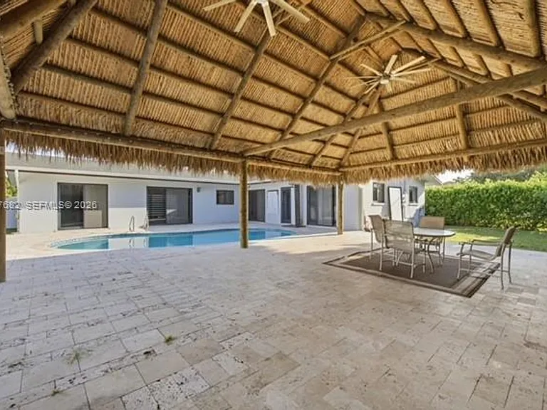 1415 W Camino Real — Photo 11