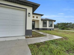 727 Aletha Ave S, Lehigh Acres, FL 33974