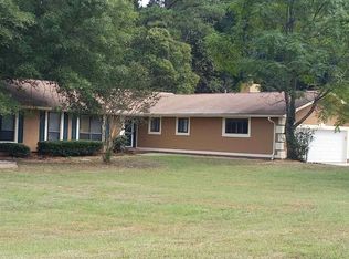 110 Thornton Dr, Fayetteville, GA 30214