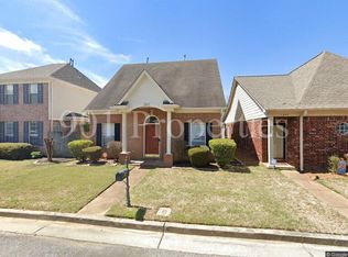 1245 Oak Creek Dr, Collierville, TN 38017