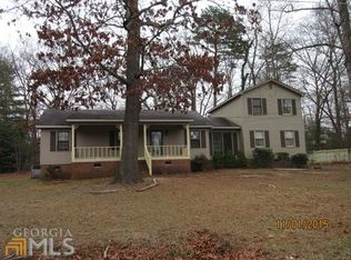 201 Ellen St, Hartwell, GA 30643