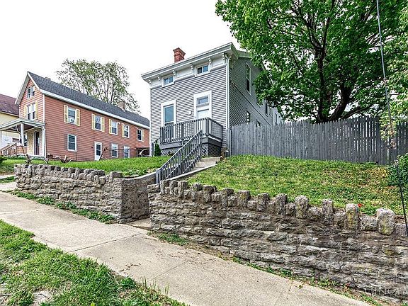 2nd image of 36 Juergens Ave