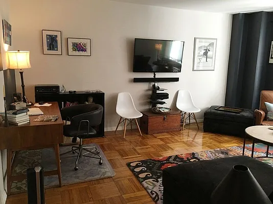 Rented by Levan Real Estate | media 6