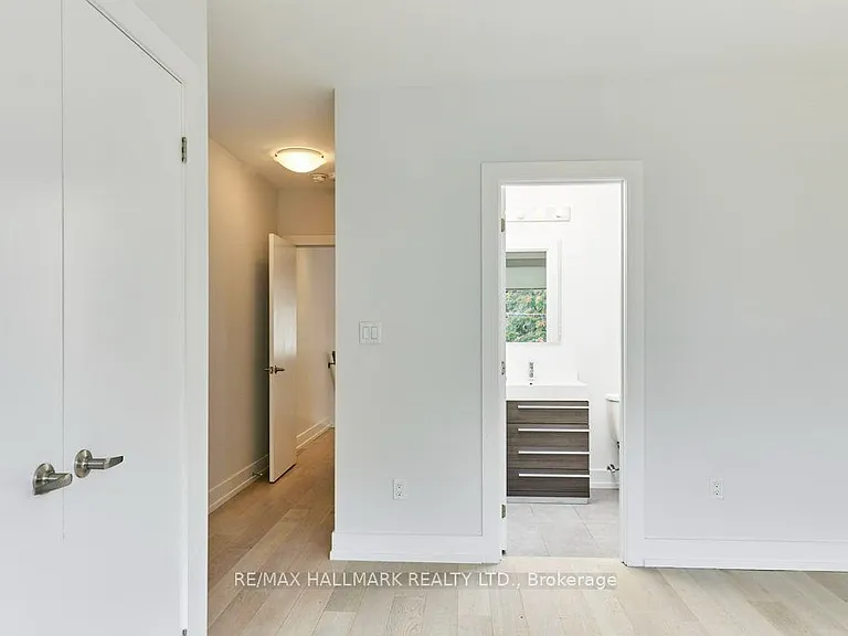 38 Shudell Ave — Photo 27