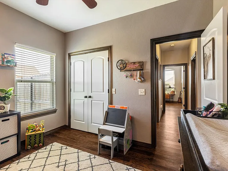 8398 SW Sun Valley Dr — Photo 31