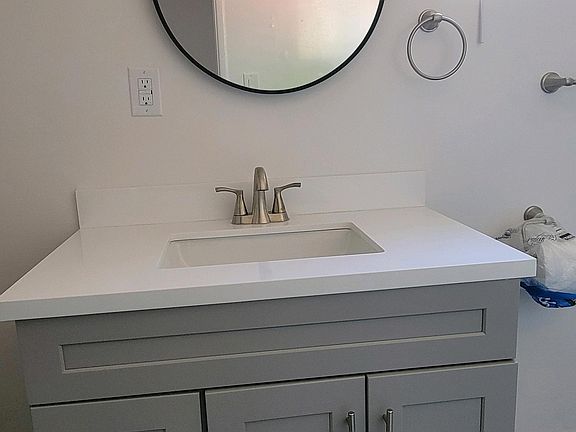 3rd image of 2706 Glendale Blvd #3