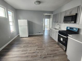 180-182 Huntington Ter, Newark, NJ 07112