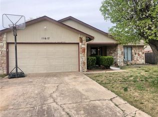 11617 SW 5th St, Yukon, OK 73099
