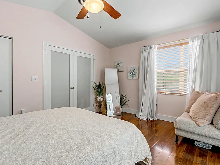 1545 Seagrape Way — Photo 33