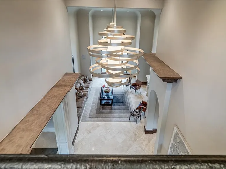 5701 Mistletoe Ct — Photo 10