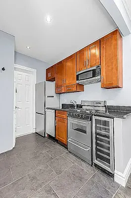 Rented by REAL New York | media 1