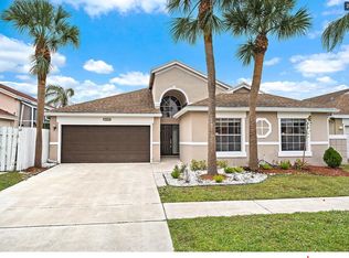 9533 Tavernier Dr, Boca Raton, FL 33496