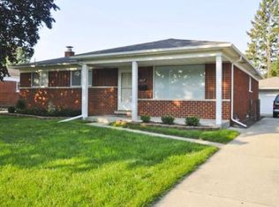 30117 Rosenbusch Dr, Warren, MI 48088