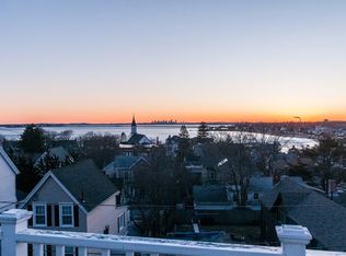 18 King St #2, Swampscott, MA 01907