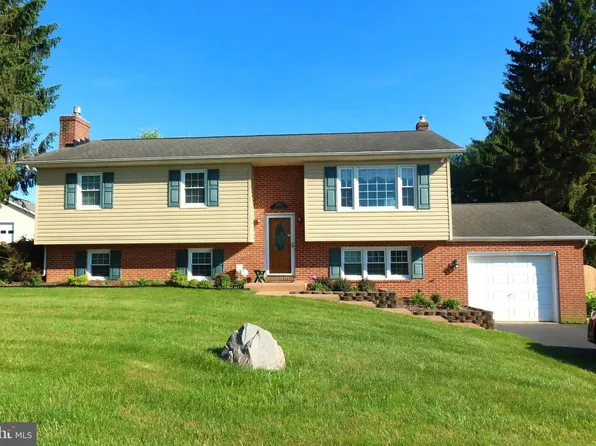 2505 Tally Ho Dr, Fallston, MD 21047