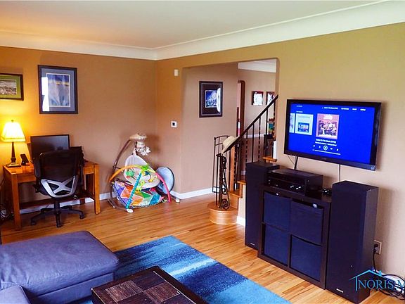 5th image of 3102 Colby Dr