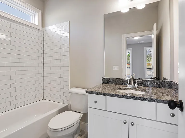 106 Oakdale Woods Ln — Photo 7