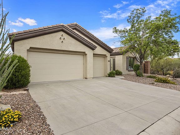 3rd image of 40818 N CONGRESSIONAL Drive