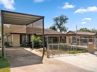 56 Wellford St, Houston, TX 77022