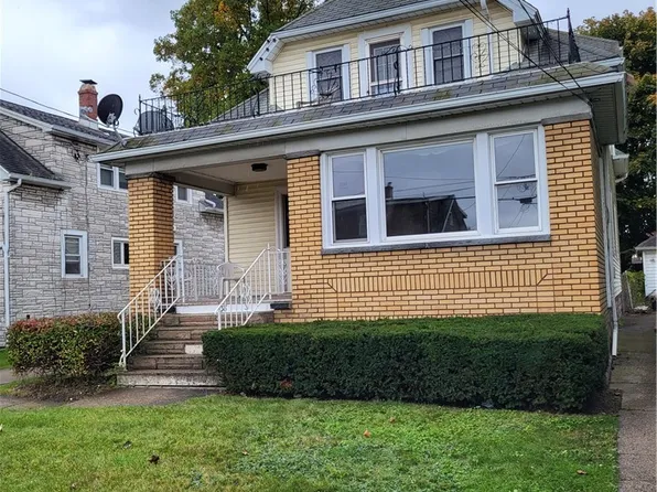 38 Meadowbrook Pkwy, Buffalo, NY 14206