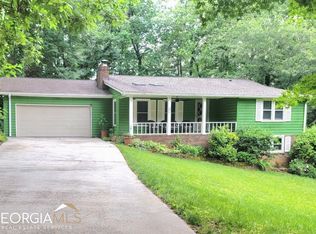 5758 Four Winds Dr SW, Lilburn, GA