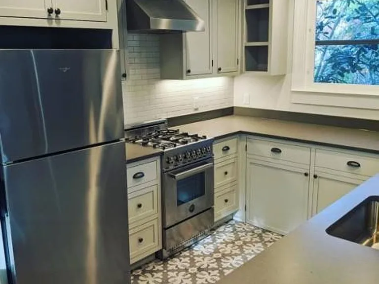 36 Charlotte St #2 — Photo 13