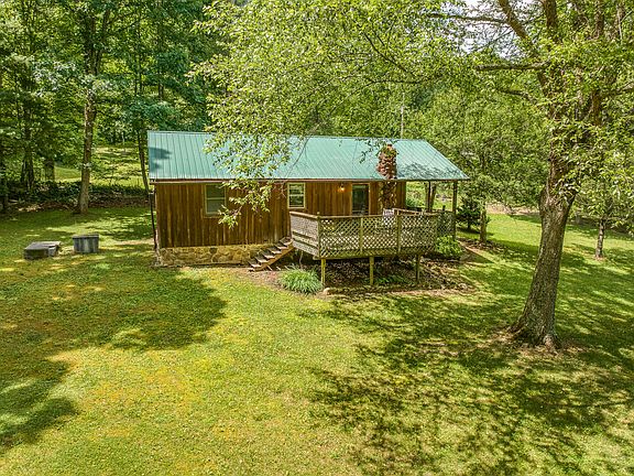 2nd image of 123 Doe Mountain Private Ln