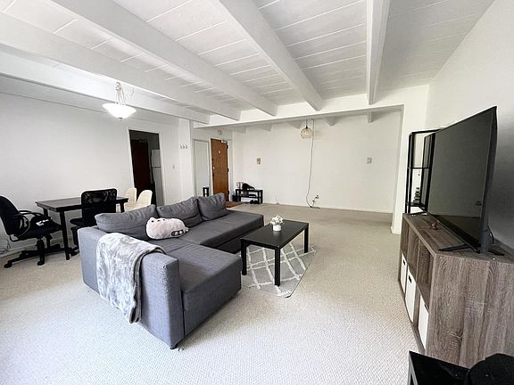 3rd image of 1960 W Hood Ave APT 1B