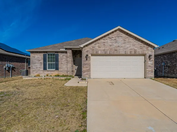2349 Barzona Dr, Fort Worth, TX 76131