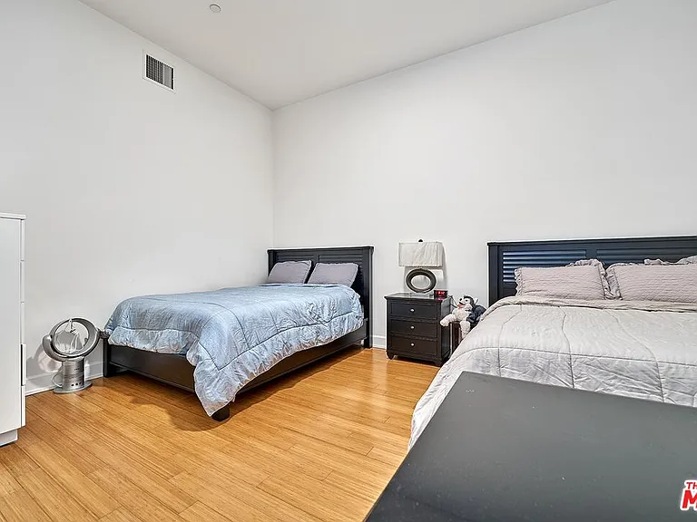 3223 W 6th St #405 — Photo 14