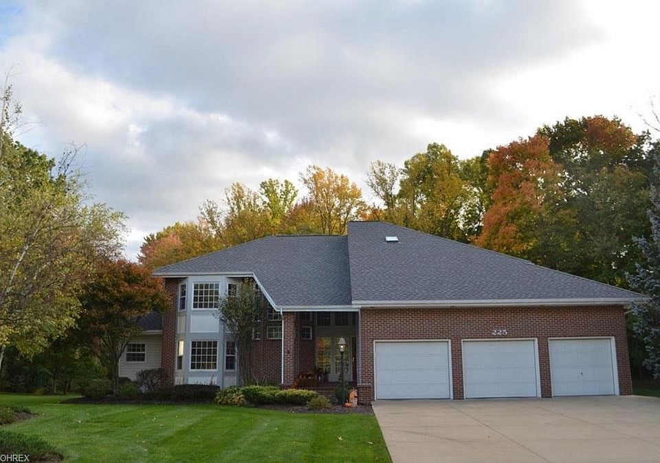 1st image of 225 Cheltenham Ln