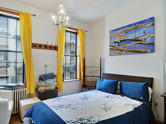 2nd image of 123 Ludlow St APT 7