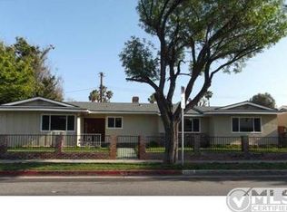 21700 Schoenborn St, Canoga Park, CA 91304