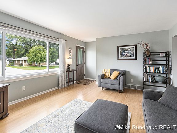 5th image of 7116 Linden Ave SE
