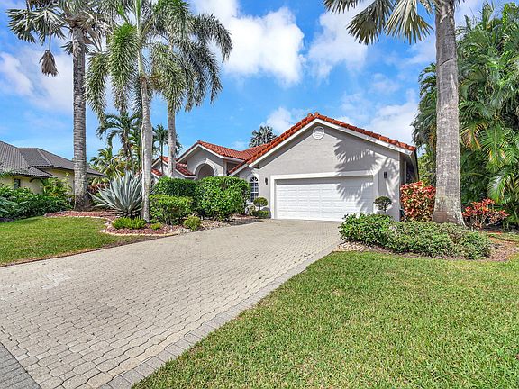 4th image of 8017 Desmond Drive