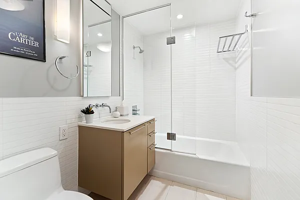 Sold by Compass | media 18