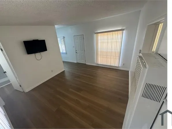 5891 Miramonte Blvd, Los Angeles, CA 90001