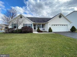 775 Glenn Dr, Harrisburg, PA 17111
